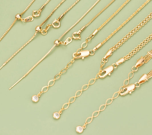 Fashionable Plain Thin Necklaces