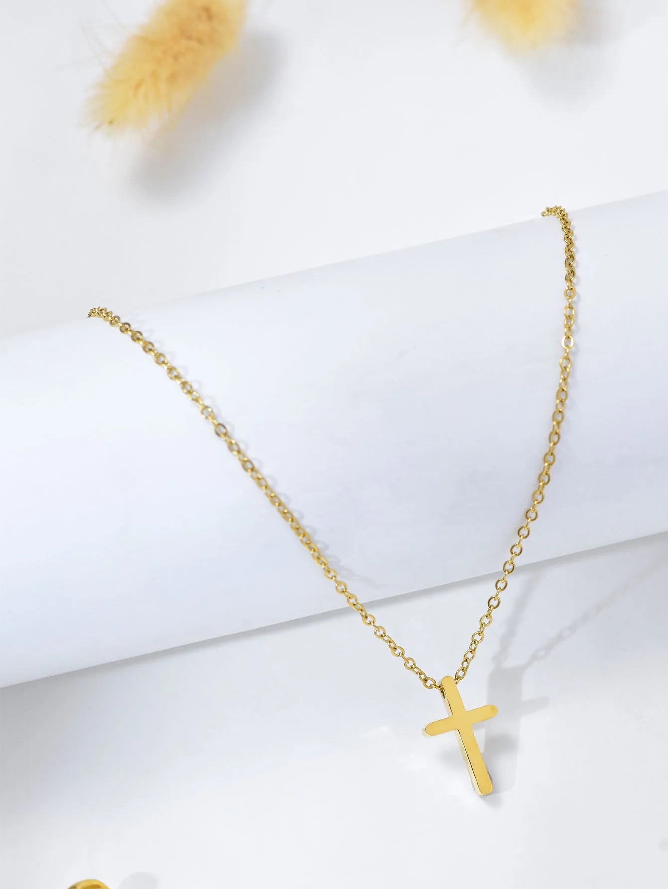 Minimalist Cross Shape Pendant Necklace